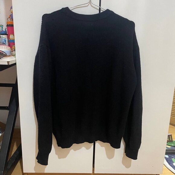 Women's Black Crew Neck Ribbed Knit Sweater, size XL - Picture 2 of 4